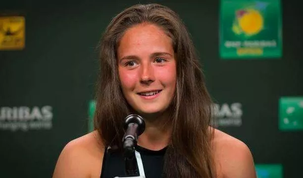 续三年问鼎 续三年问鼎