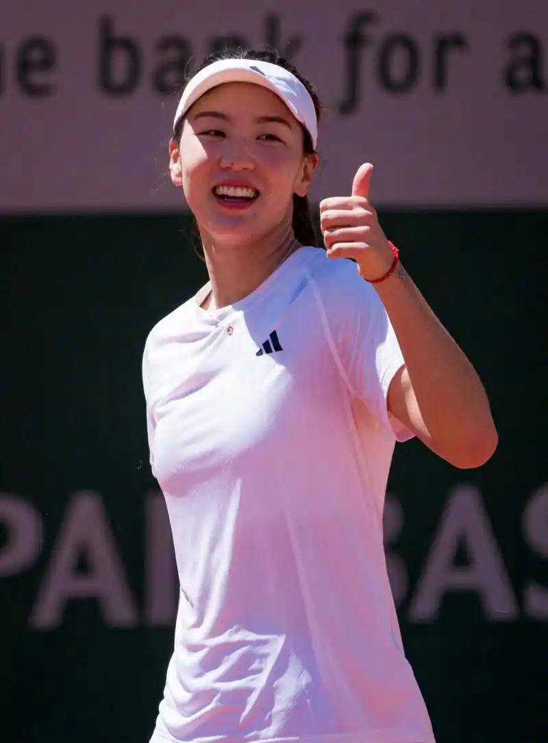 管理和严格 管理和严格