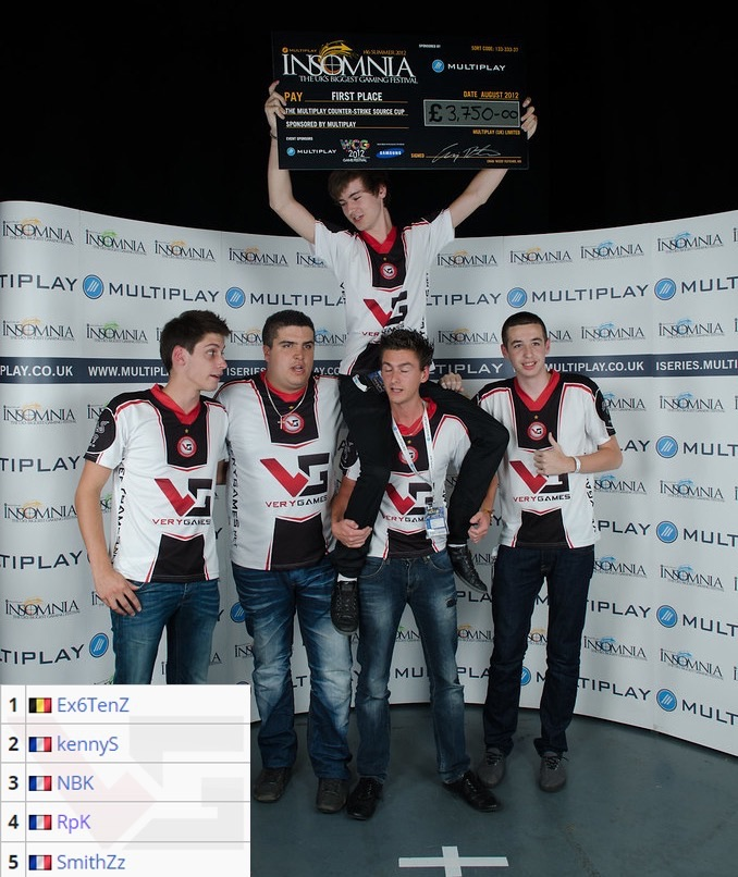 手中路出球 手中路出球